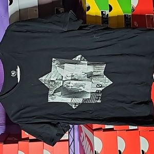 Express graphic tee